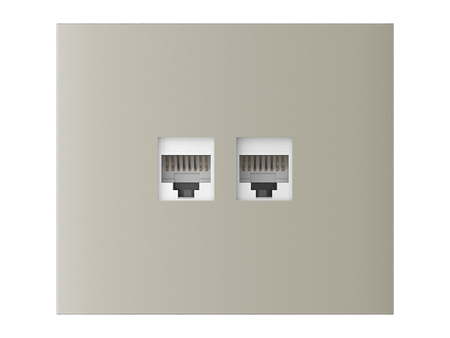 Ajax_CenterCover_(LAN)_vertical-iv_medium_21096